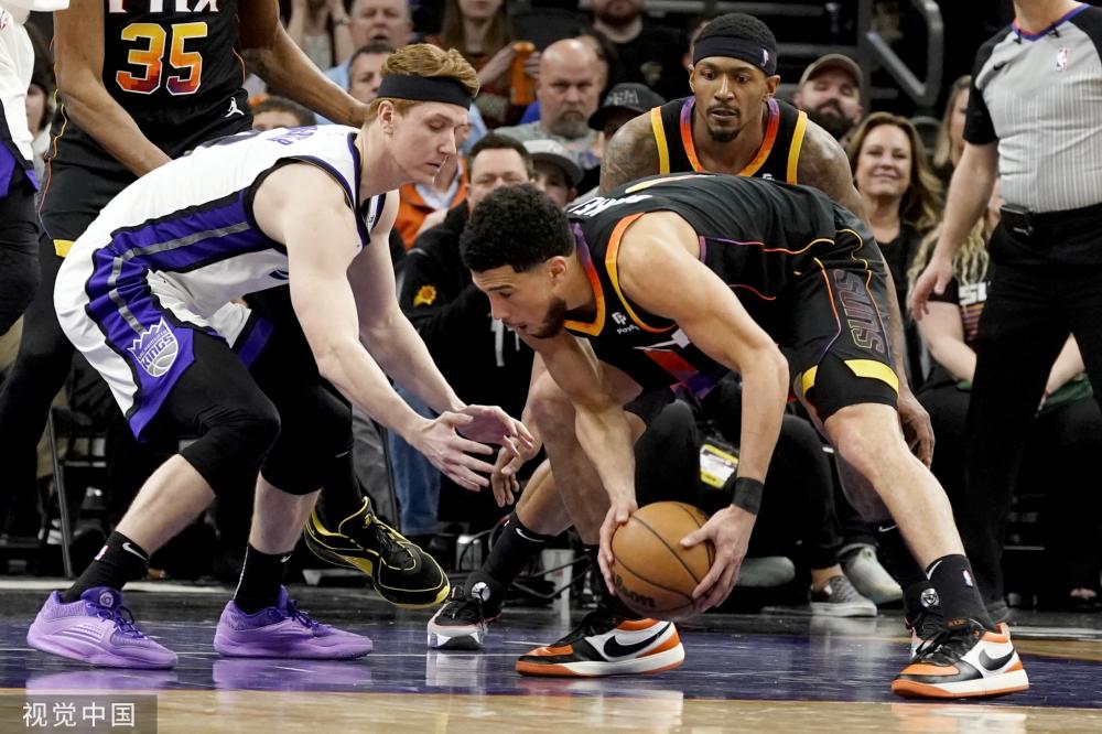 妙地与队友 妙地与队友